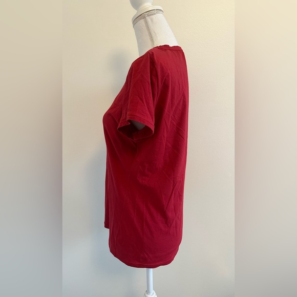 Loro Piana | Classic Red Women's T-Shirt - Picture 3 of 8